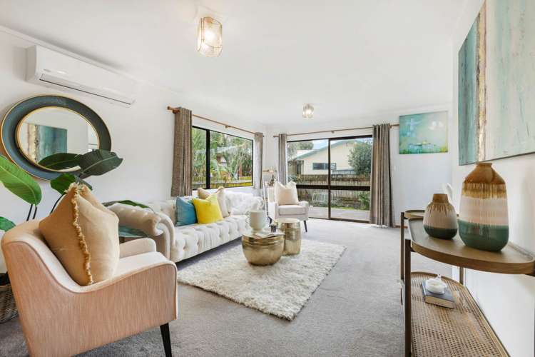 2/20 Udall Place Bucklands Beach_1