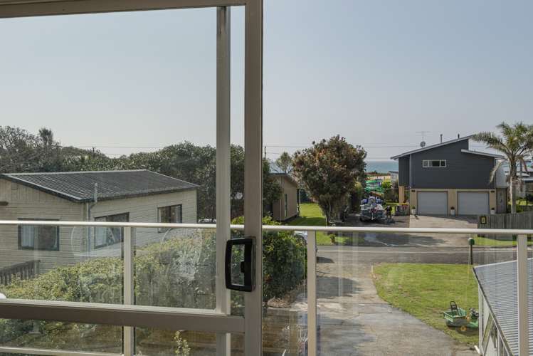 1 Hilldale Crescent Kuaotunu West_14