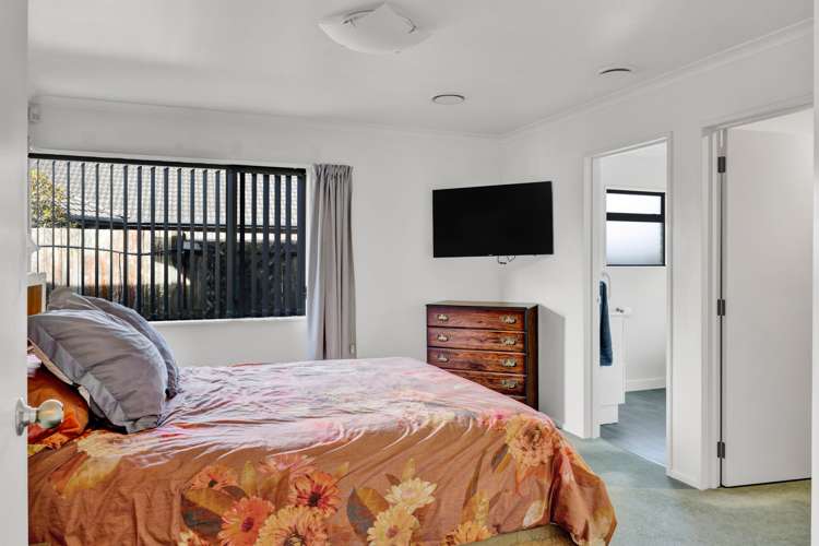 190 Glover Road Hawera_17