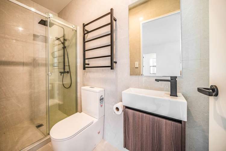 11/85 Cascades Road_5