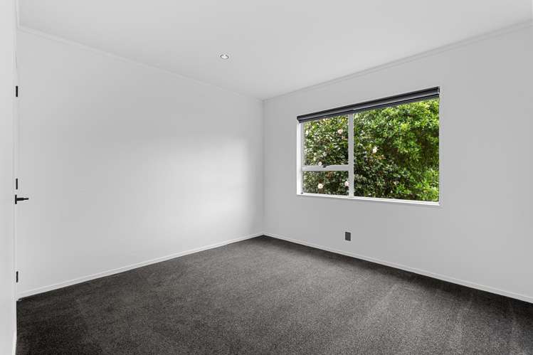 28 Fairway Avenue Red Beach_13