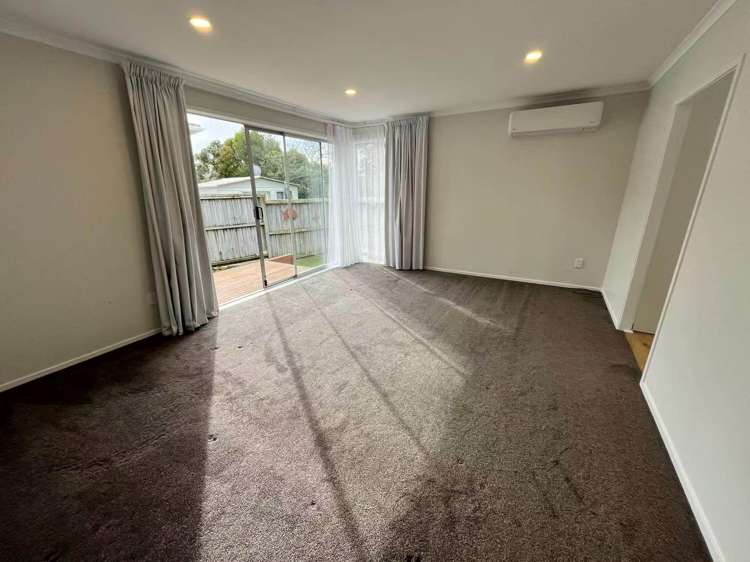 25 Cockayne Crescent Sunnynook_12