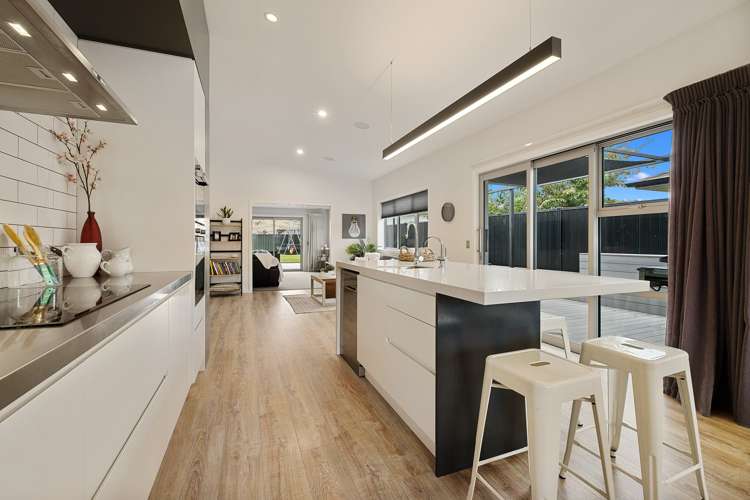 25 Magnetic Place Cromwell_0