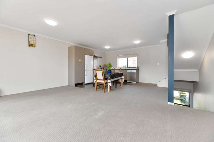 230/172 McLeod Road Te Atatu South_17