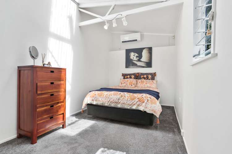 227 Woodlands Park Road Titirangi_7