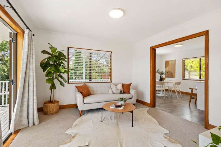 1 Francis Curtis Avenue Blockhouse Bay_11