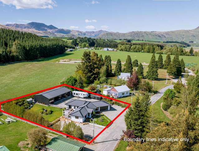 Spacious Family Home with Large Four Bay Shed