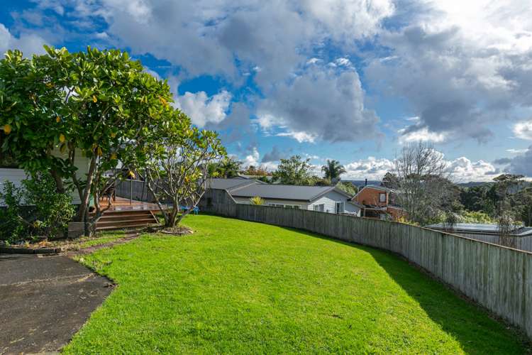83a Glengarry Road Glen Eden_20
