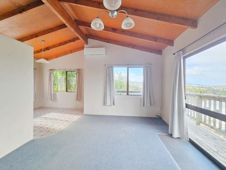 35B Eureka Place Parahaki_1