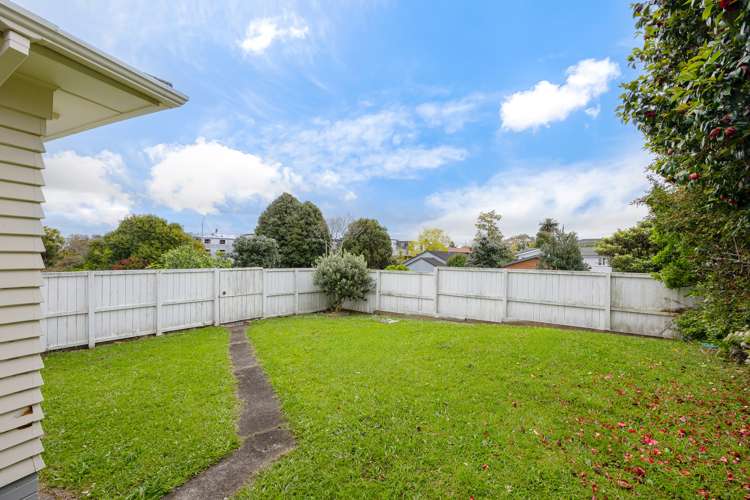 1/33 Reeves Road Pakuranga_13