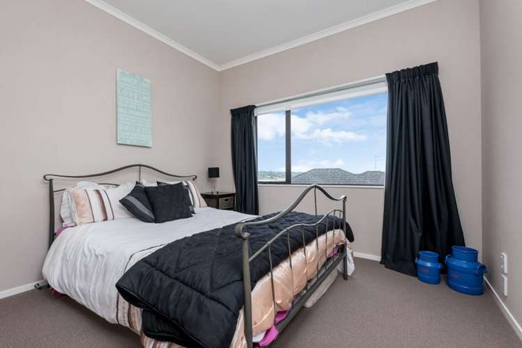 12 Hawkdun Drive Flat Bush_10