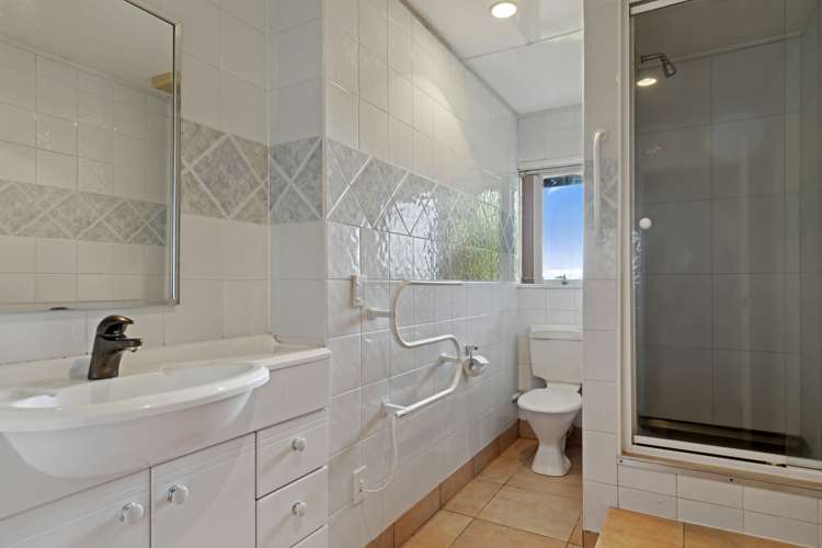 801 East Coast Road Northcross_19