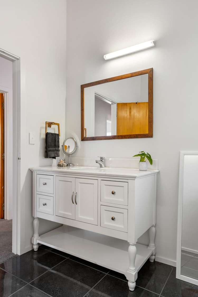 107 Tobie Place Whangamata_4