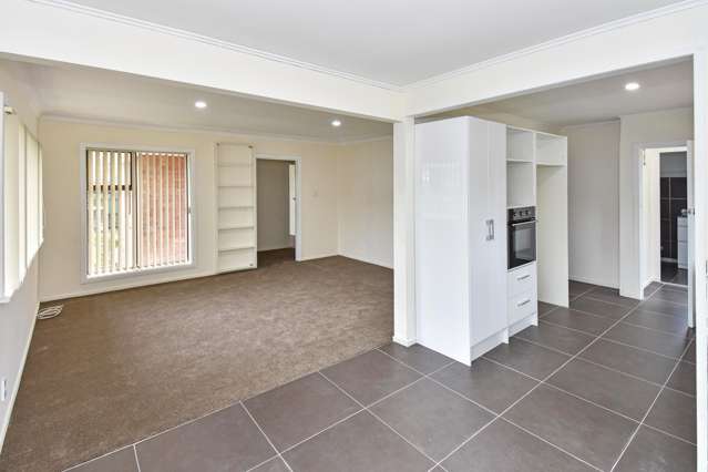 32 Harwood Crescent Otara_3