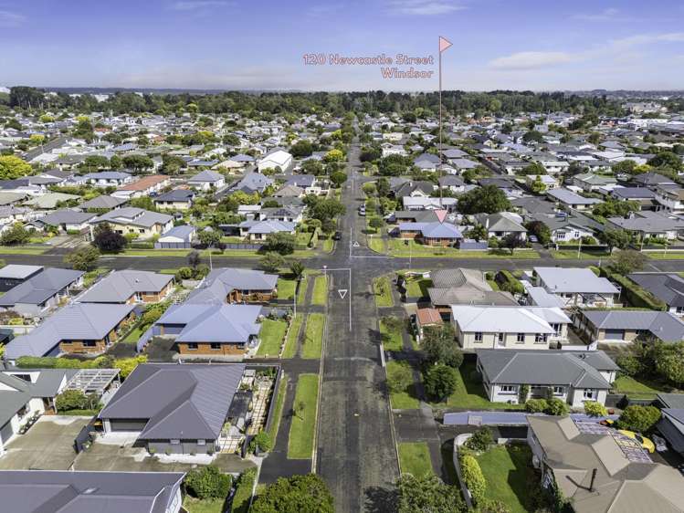 120 Newcastle Street Windsor_29