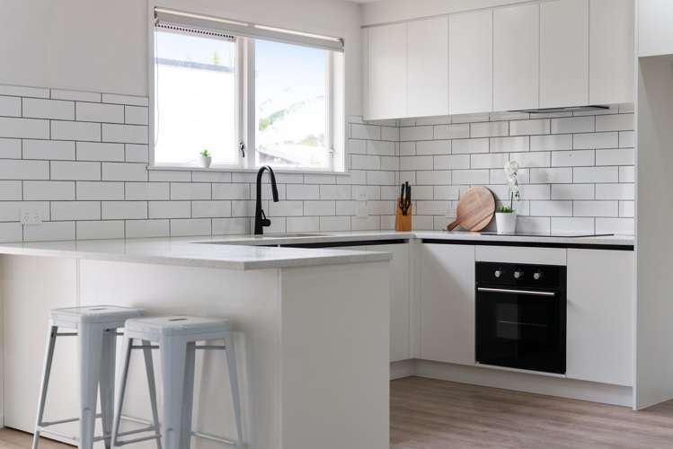 5 Kirkella Crescent Mangere East_8