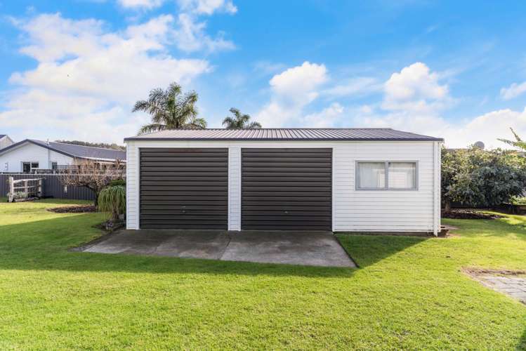 208 Ajax Road Whangamata_17