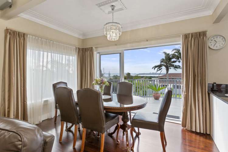 229 Te Atatu Road Te Atatu South_9