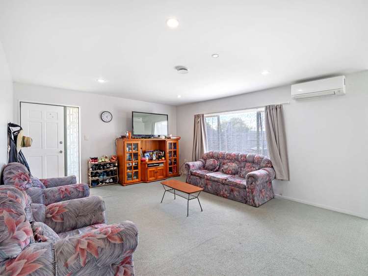 16b Roick Parade Glen Eden_10
