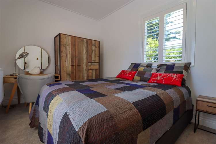 231 Robinson Road Cave_11