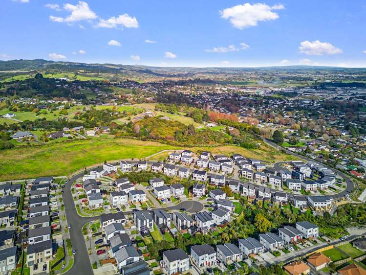 3B Putiputi Way Papakura_24