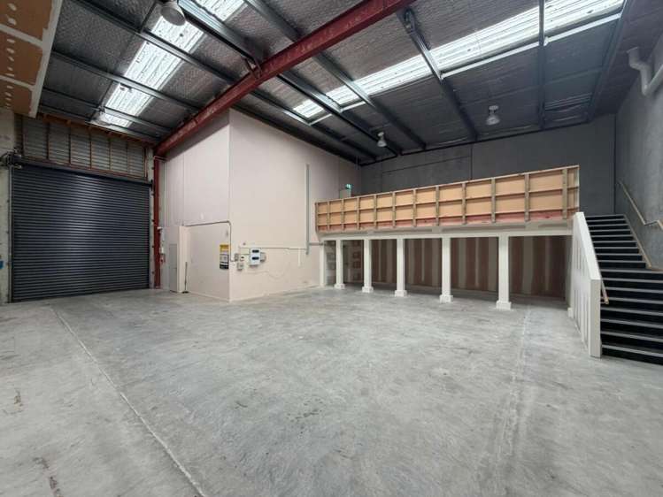 5B Beatrice Tinsley Crescent Albany_3