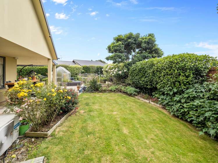 75 Pages Road Allenton_1