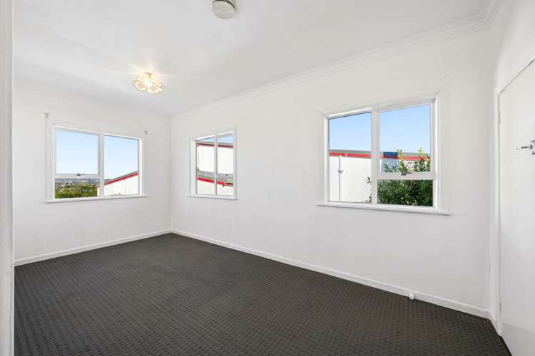 1/7 Te Atatu Road Te Atatu South_11