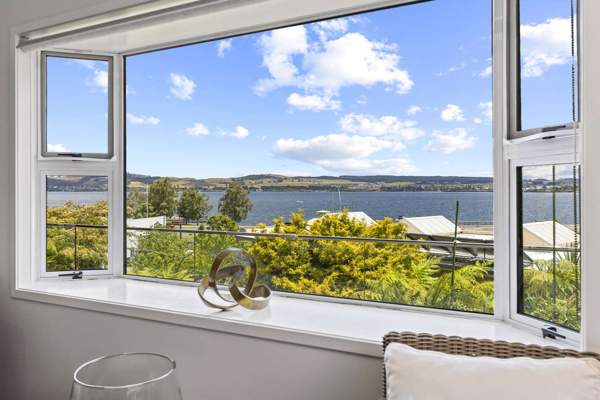 358 Lake Terrace Two Mile Bay_0