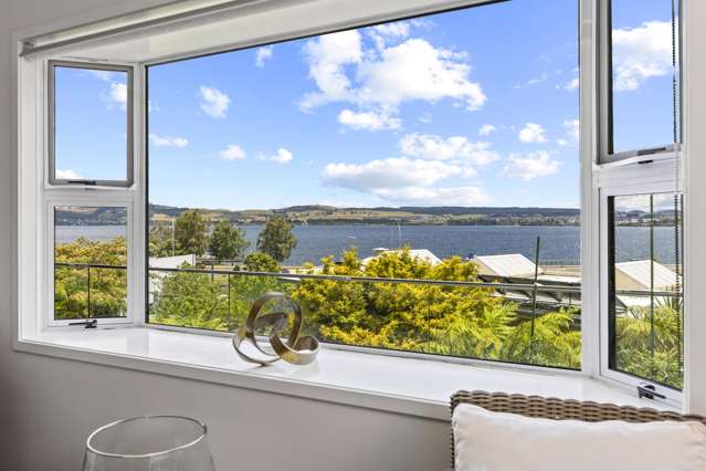 358 Lake Terrace Two Mile Bay_1