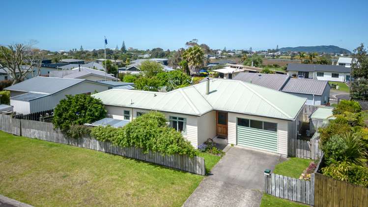 11 Bennett Drive Tairua_1