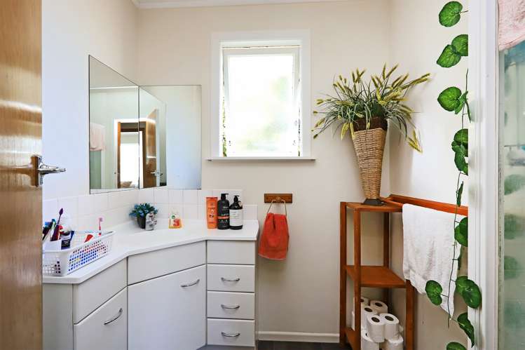 11 Henderson Road Flaxmere_9