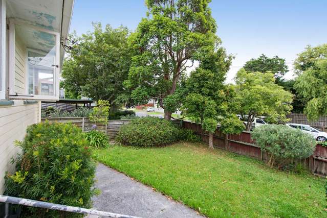 41 Quona Avenue Mount Roskill_1