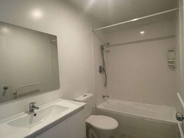 6b/88 Cook Street Auckland Central_7