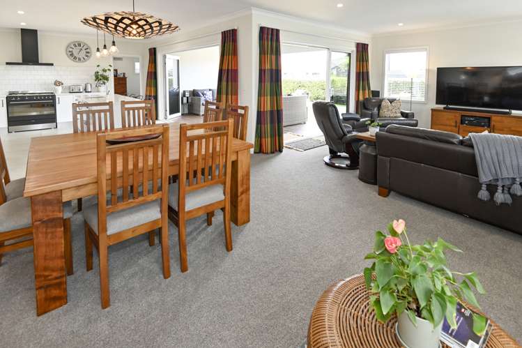 4 Young Place Taradale_6