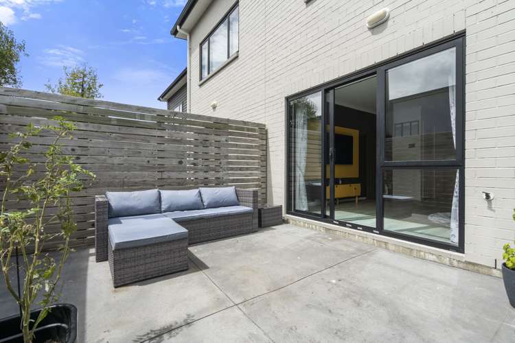 13/9 Surrey Street Tawa_14