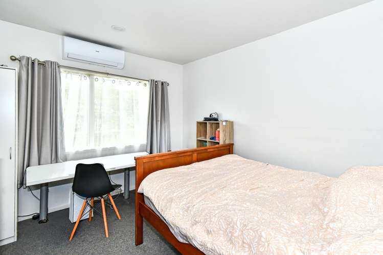 27 Dovey Place Massey_7