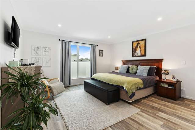 26 Couldrey Crescent Red Beach_1