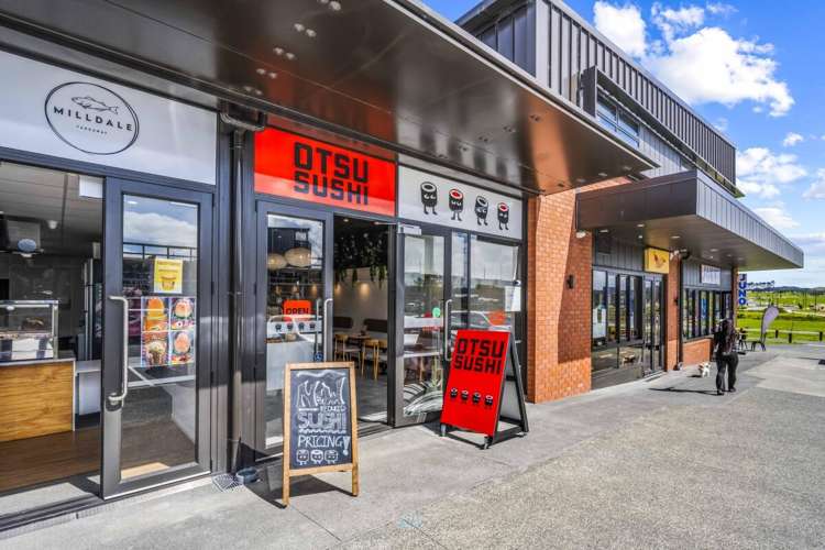 2-12 Henry Tayler Rise Wainui_14