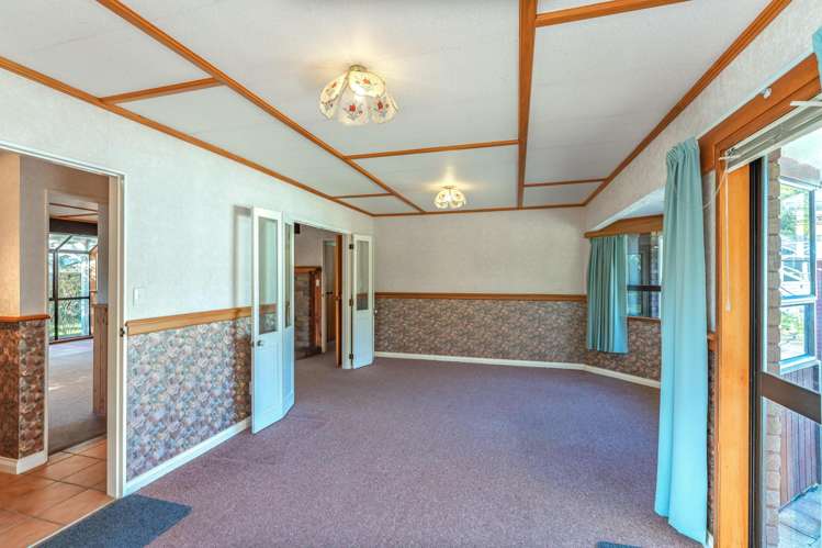 26 County Road Otaki_14