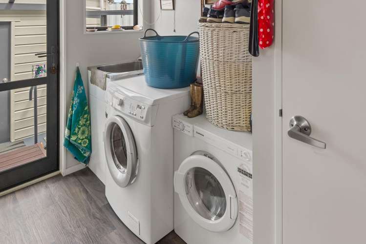 60 Essex Street Weston_19