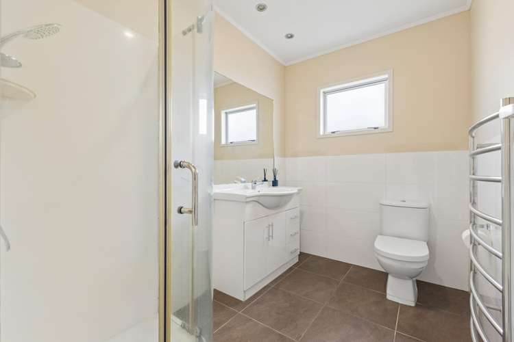 67 Meadway Sunnyhills_8
