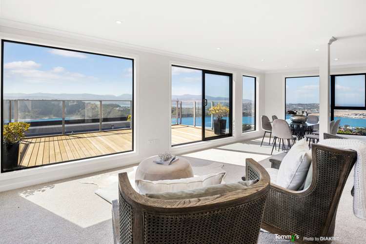 2/25 Thane Road Roseneath Wellington City Houses for Sale One Roof