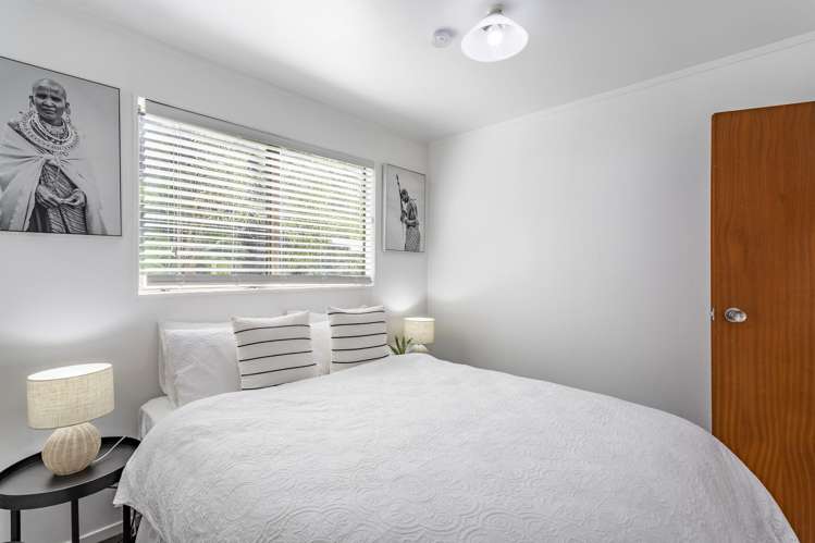 10 Harold Grove Stokes Valley_14