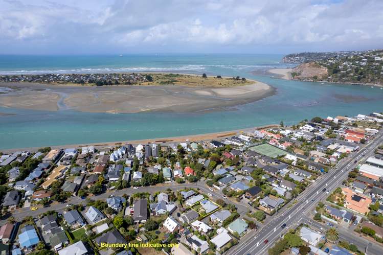 5 Celia Street Redcliffs_17