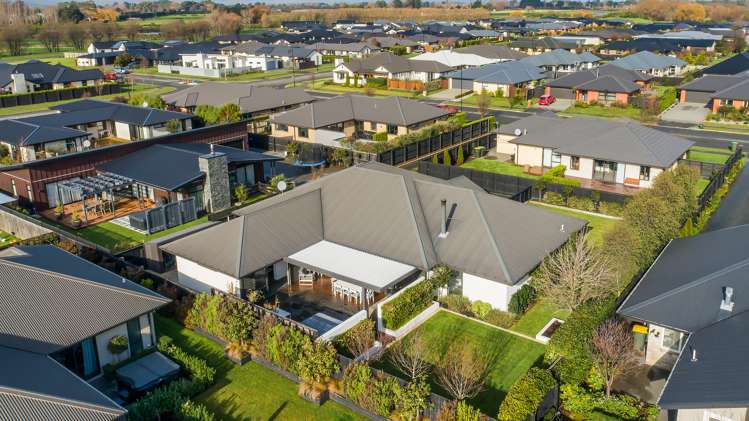 25 Russ Drive Lincoln_26