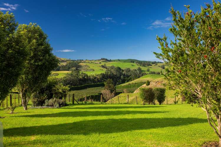 65 Hereford Road Oropi_18