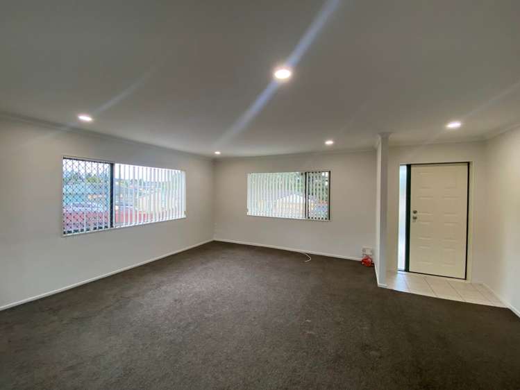 69 Castlefinn Drive Weymouth_2