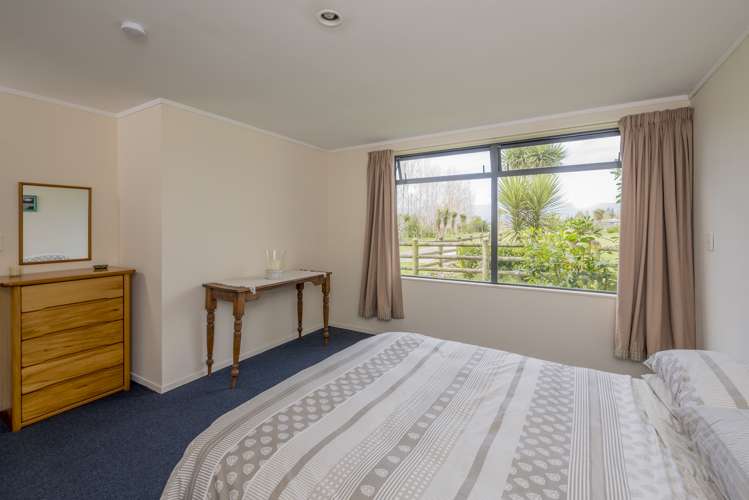 159 Hokio Sand Road Hokio Beach_6