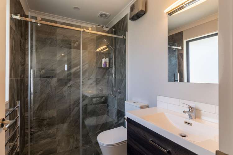 27 Lakeland Avenue Twizel_18